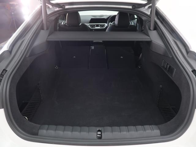ＢＭＷ ４シリーズ ４２０ｄ ｘＤｒｉｖｅグランクーペ Ｍスポーツ 0.7万Km 469.8万円 2022年式[037]の中古車詳細(愛知県)