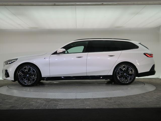 ＢＭＷ ５シリーズ ５２３ｄ ｘＤｒｉｖｅツーリング Ｍスポーツ 0.4万Km 699.8万円 2026年式[717]の中古車詳細(愛知県)
