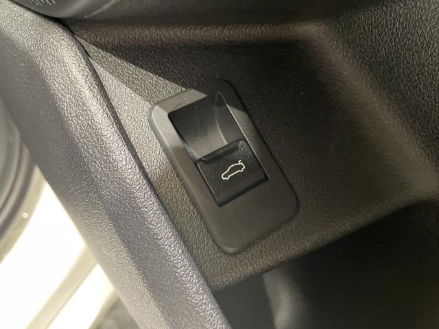ＢＭＷ ２シリーズ ２１８ｉアクティブツアラー エクスクルーシブ 1.3万Km 320.0万円 2024年式[419]の中古車詳細(愛知県)