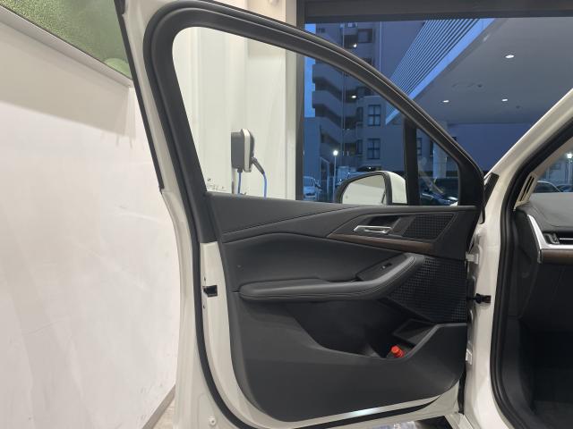 ＢＭＷ ２シリーズ ２１８ｉアクティブツアラー エクスクルーシブ 1.3万Km 320.0万円 2024年式[419]の中古車詳細(愛知県)