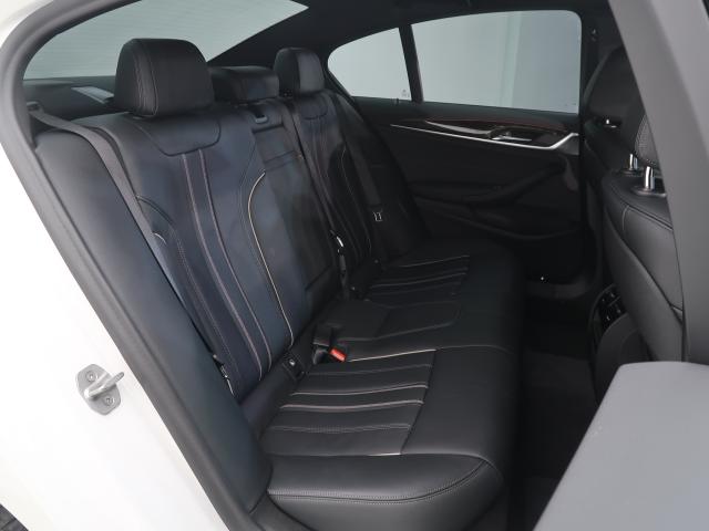 ＢＭＷ ５シリーズ ５２３ｉ Ｍスポーツ 1.5万Km 429.8万円 2021年式[132]の中古車詳細(愛知県)