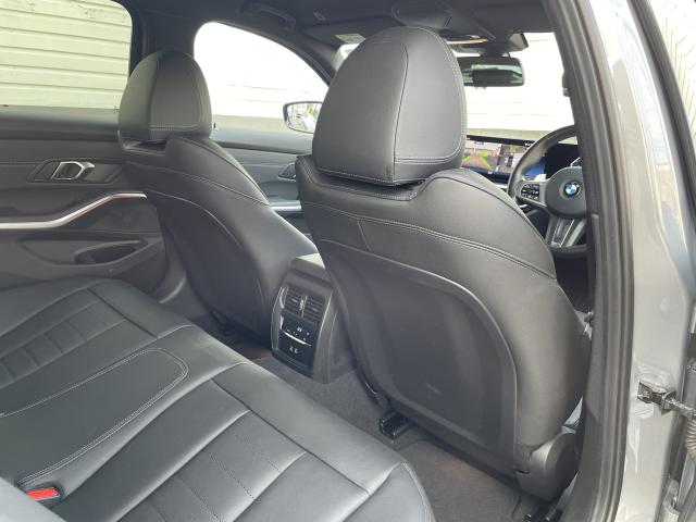ＢＭＷ ３シリーズ ３１８ｉツーリング Ｍスポーツ ハイラインパッケージ 4.2万Km 390.0万円 2024年式[866]の中古車詳細(愛知県)