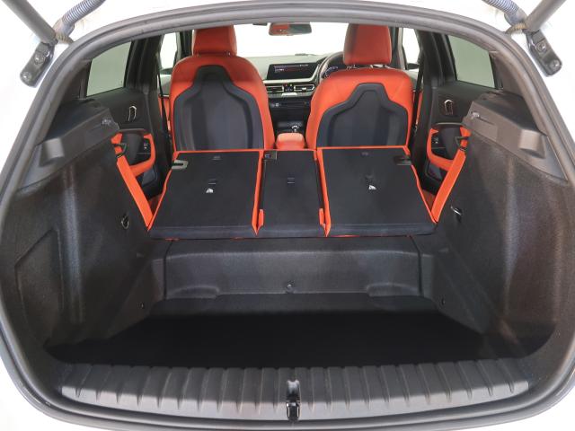 ＢＭＷ １シリーズ １１８ｄ Ｍスポーツ 3.4万Km 269.8万円 2021年式[026]の中古車詳細(愛知県)