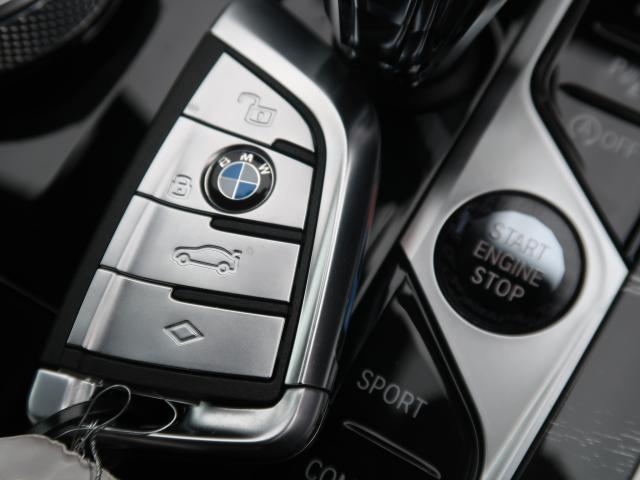 ＢＭＷ ８シリーズ ８４０ｉ クーペ エクスクルーシブ Ｍスポーツ 1.5万Km 819.8万円 2022年式[239]の中古車詳細(愛知県)