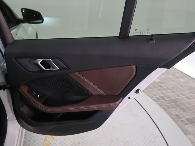 ＢＭＷ １シリーズ １１８ｉ ファッショニスタ 1.7万Km 304.8万円 2024年式[408]の中古車詳細(愛知県)