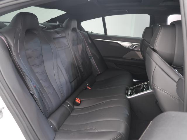 ＢＭＷ ８シリーズ ８４０ｉ グランクーペ エクスクルーシブ Ｍスポーツ 1.5万Km 824.8万円 2022年式[444]の中古車詳細(愛知県)