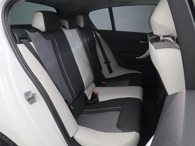 ＢＭＷ １シリーズ １１８ｉ スタイル 4.3万Km 154.8万円 2018年式[234]の中古車詳細(愛知県)