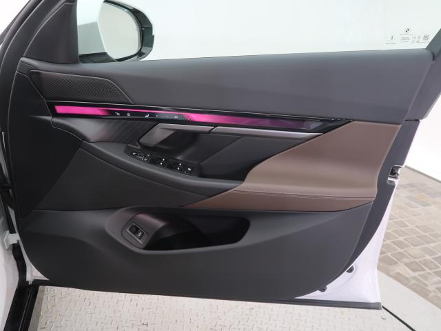 ＢＭＷ ５シリーズ ５２３ｄ ｘＤｒｉｖｅツーリング Ｍスポーツ 0.7万Km 674.8万円 2025年式[852]の中古車詳細(愛知県)