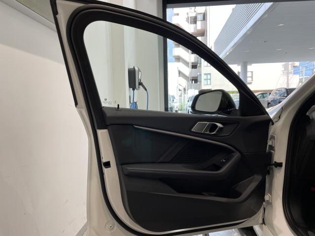 ＢＭＷ １シリーズ １１８ｉ Ｍスポーツ 1.8万Km 290.0万円 2022年式[596]の中古車詳細(愛知県)