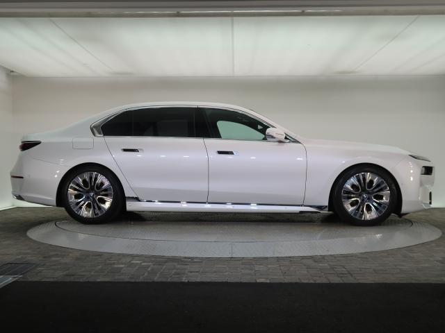 ＢＭＷ ７シリーズ ７４０ｉ エクセレンス ザ・ファースト・エディション 4.9万Km 834.8万円 2022年式[507]の中古車詳細(愛知県)