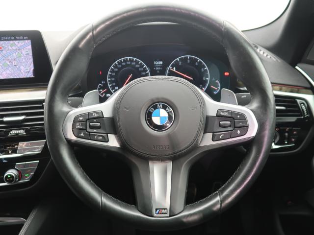 ＢＭＷ ５シリーズ ５３０ｉ Ｍスポーツ 3.2万Km 344.8万円 2019年式[173]の中古車詳細(愛知県)