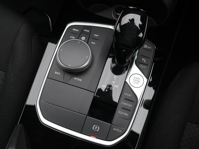 ＢＭＷ １シリーズ １１８ｄ プレイ 3万Km 234.8万円 2020年式[265]の中古車詳細(愛知県)