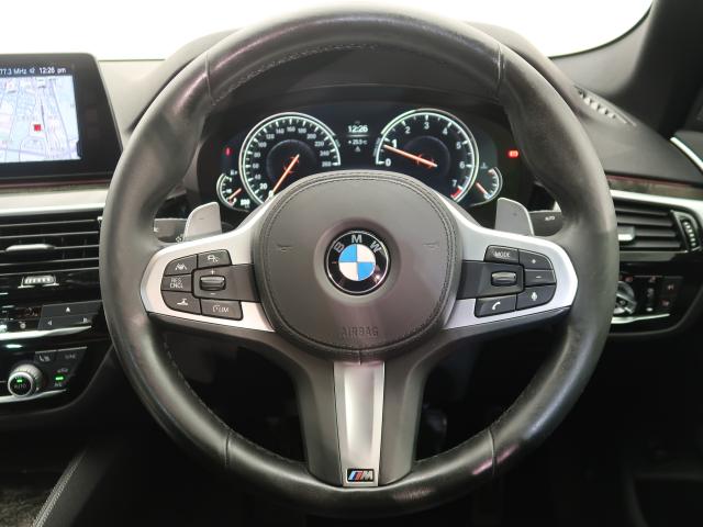 ＢＭＷ ５シリーズ ５３０ｉ Ｍスポーツ 4.9万Km 279.8万円 2017年式[067]の中古車詳細(愛知県)