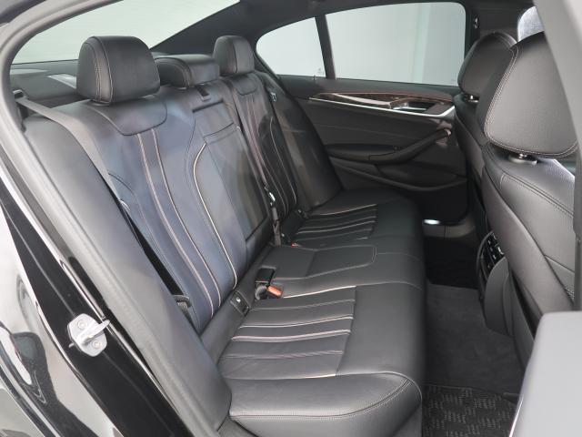 ＢＭＷ ５シリーズ ５３０ｉ Ｍスポーツ 4.9万Km 279.8万円 2017年式[067]の中古車詳細(愛知県)