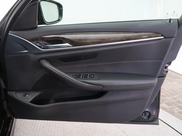 ＢＭＷ ５シリーズ ５３０ｉ Ｍスポーツ 4.9万Km 279.8万円 2017年式[067]の中古車詳細(愛知県)