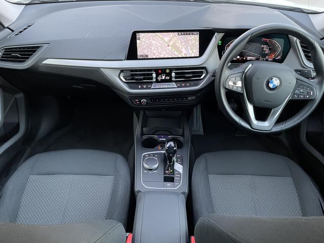 ＢＭＷ ２シリーズ ２１８ｉグランクーペ プレイ 0.9万Km 274.0万円 2022年式[021]の中古車詳細(愛知県)