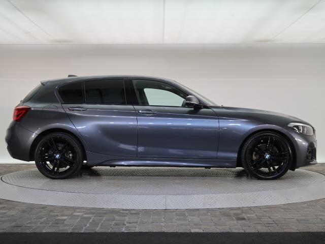 ＢＭＷ １シリーズ １１８ｉ Ｍスポーツ エディションシャドー 6.7万Km 184.8万円 2017年式[589]の中古車詳細(愛知県)