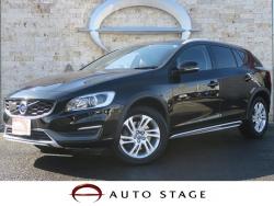 V60 クロスカントリー D4 SEの中古車画像