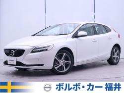 V40 T3 モメンタムの中古車画像