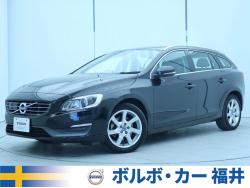V60 T4 SEの中古車画像
