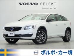 V60 クロスカントリー D4 クラシックの中古車画像