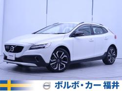 V40 クロスカントリー T5 AWD サマムの中古車画像