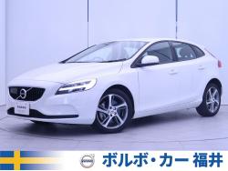 V40 D4 モメンタムの中古車画像
