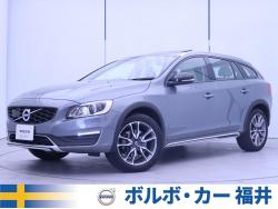 V60 クロスカントリー D4 クラシックの中古車画像