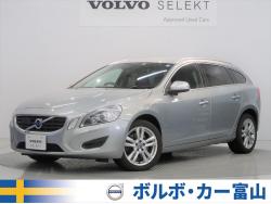 V60 T6 AWD SEの中古車画像