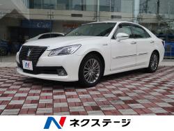 クラウンハイブリッド ロイヤルサルーンの中古車画像