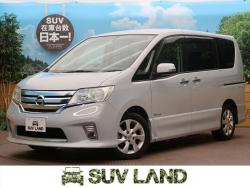 セレナ ハイウェイスター S-ハイブリッドの中古車画像