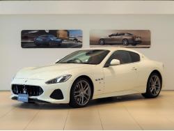 グラントゥーリズモ スポーツの中古車画像