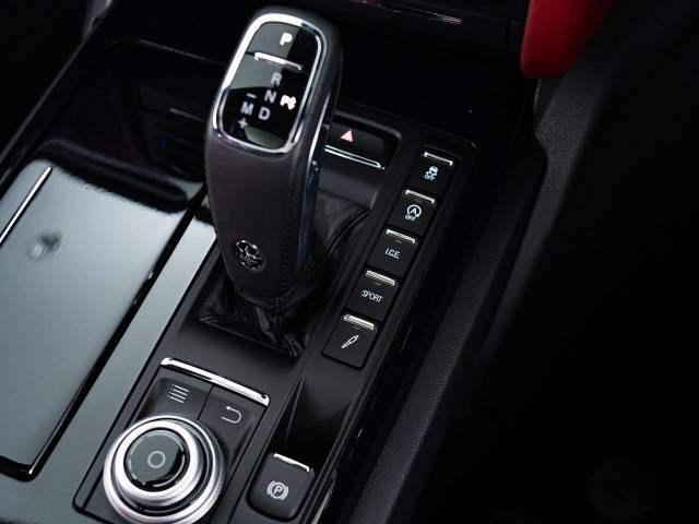 マセラティ クアトロポルテ ＧＴ Ｓ グランスポーツ 200Km 1,799.9万円(愛知県)[172]の中古車詳細