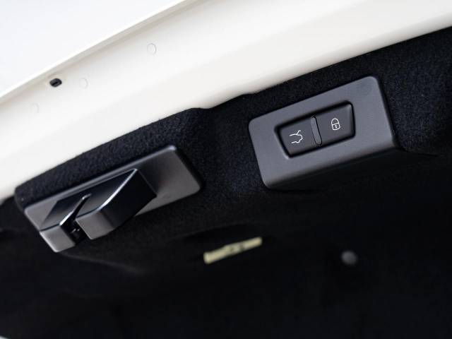 マセラティ クアトロポルテ ＧＴ Ｓ グランスポーツ 200Km 1,799.9万円(愛知県)[172]の中古車詳細