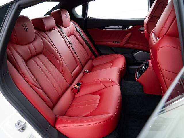 マセラティ クアトロポルテ ＧＴ Ｓ グランスポーツ 200Km 1,799.9万円(愛知県)[172]の中古車詳細