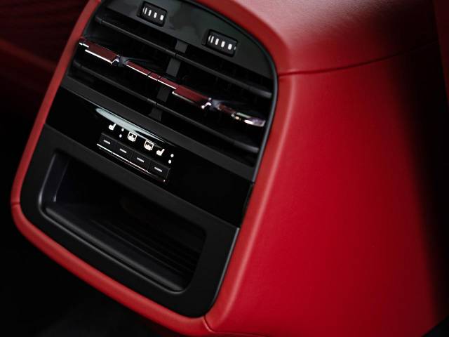 マセラティ クアトロポルテ ＧＴ Ｓ グランスポーツ 200Km 1,799.9万円(愛知県)[172]の中古車詳細