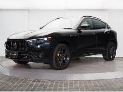レヴァンテ ベースグレードの中古車画像