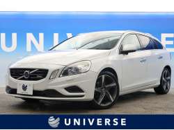 V60 T6 AWD Rデザインの中古車画像