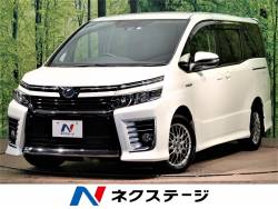 ヴォクシー ハイブリッドZSの中古車画像