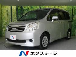トヨタ ノア シルバー ８人の中古車一覧 新車 中古車の ネクステージ