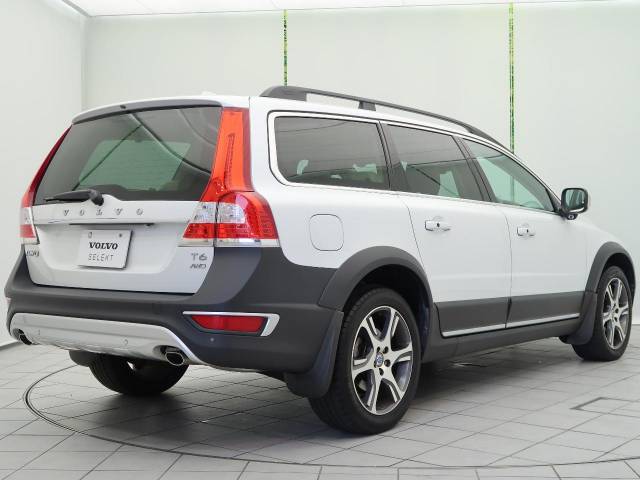 ボルボ ｘｃ７０ ｔ６ ａｗｄ 4 万km 2 6 000円 679 福井県のボルボ カー 福井