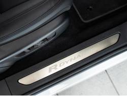 レンジローバーイヴォーク Ｒ－ダイナミック Ｓ Ｐ３００ｅの中古車画像