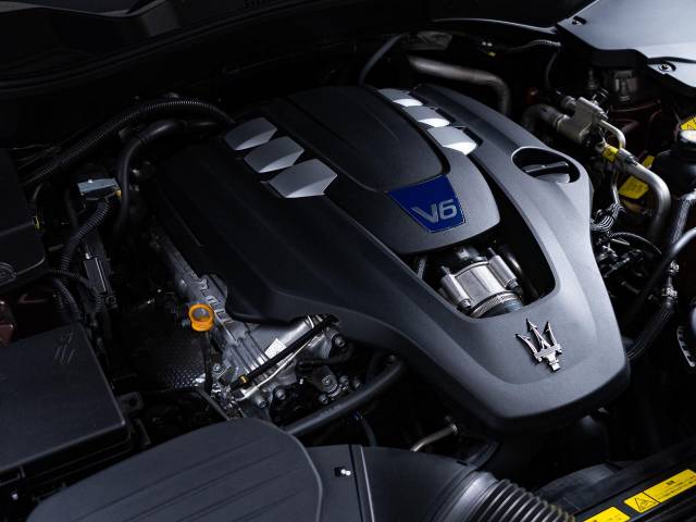 マセラティ レヴァンテ Ｓグランルッソ 3.8万Km 599.1万円(東京都)[111]の中古車詳細