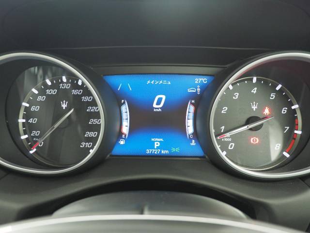 マセラティ レヴァンテ Ｓグランルッソ 3.8万Km 599.1万円(東京都)[111]の中古車詳細