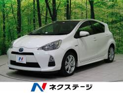 アクア Gブラックソフトレザーセレクション 純正SDナビ 禁煙車 純正16インチオプションアルミホイール Bluetooth再生 フルセグ ETC リアスポイラー 合皮レザーシート スマートキー&プッシュスタート オートライト 革巻ステアリング アクア Gブラックソフトレザーセレクション 純正SDナビ 禁煙車 純正16インチオプションアルミホイール Bluetooth再生 フルセグ ETC リアスポイラー 合皮レザーシート スマートキー&プッシュスタート オートライト 革巻ステアリングの中古車画像
