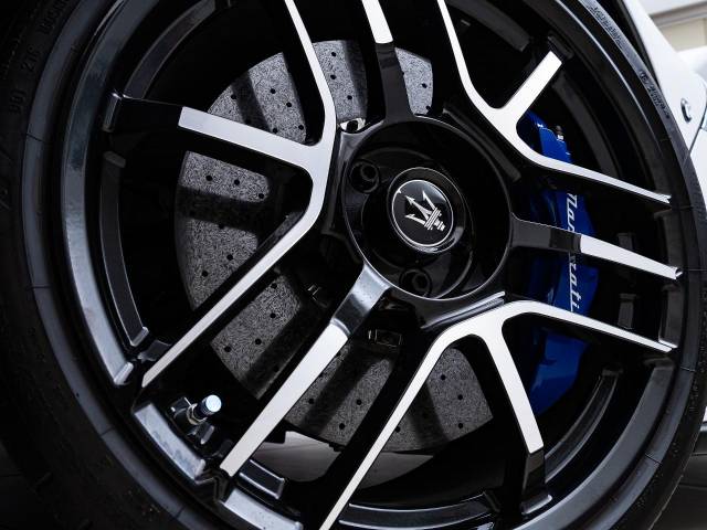 マセラティ ＭＣ２０ ベースグレード 0.3万Km 2,499.9万円 2022年式[315]の中古車詳細(宮城県)