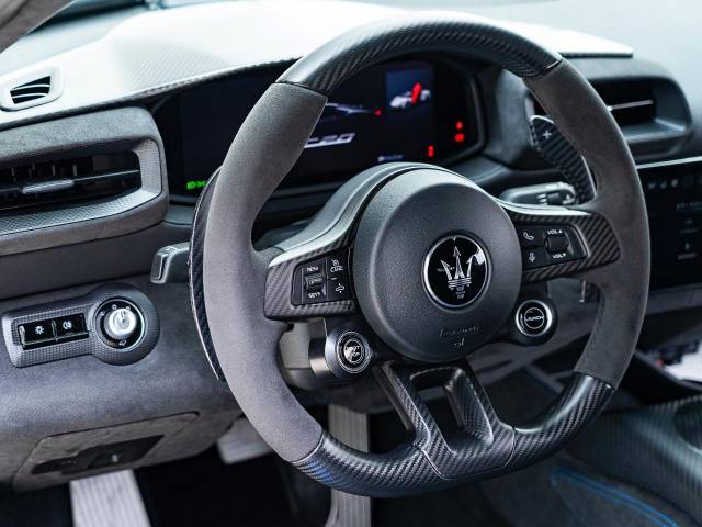 マセラティ ＭＣ２０ ベースグレード 0.3万Km 2,499.9万円 2022年式[315]の中古車詳細(宮城県)