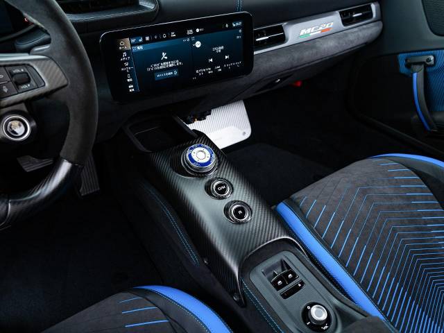 マセラティ ＭＣ２０ ベースグレード 0.3万Km 2,499.9万円 2022年式[315]の中古車詳細(宮城県)