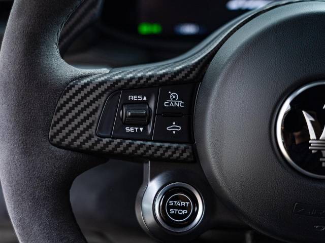 マセラティ ＭＣ２０ ベースグレード 0.3万Km 2,499.9万円 2022年式[315]の中古車詳細(宮城県)