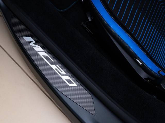 マセラティ ＭＣ２０ ベースグレード 0.3万Km 2,499.9万円 2022年式[315]の中古車詳細(宮城県)